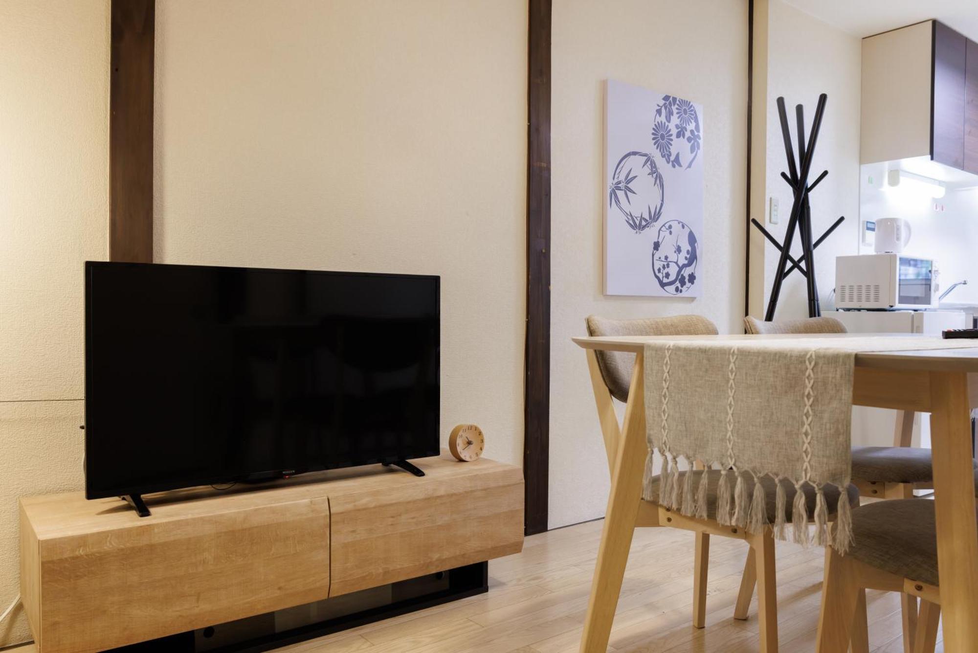 Mgi House Senbon-kita Apartment *